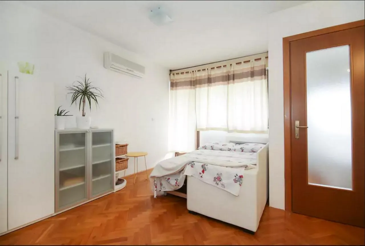 Apartment Lovret Split